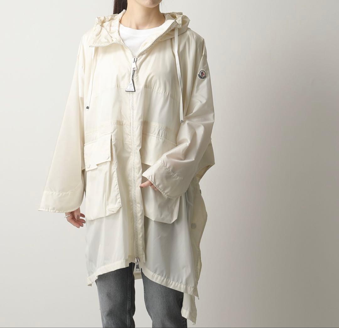 【新品・未使用品】MONCLER モンクレールPRINTSEPSポンチョコート