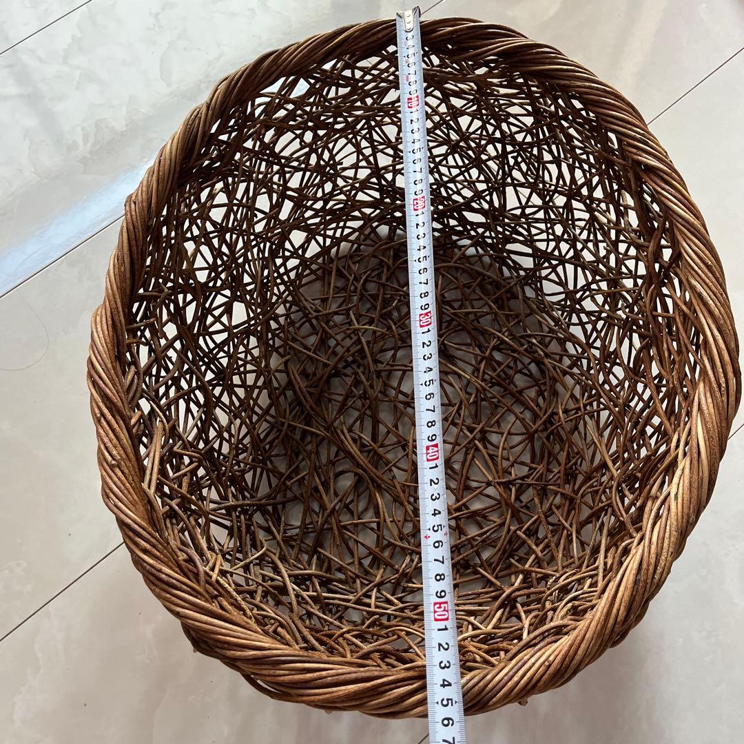 あけび　かご　衣装入れ