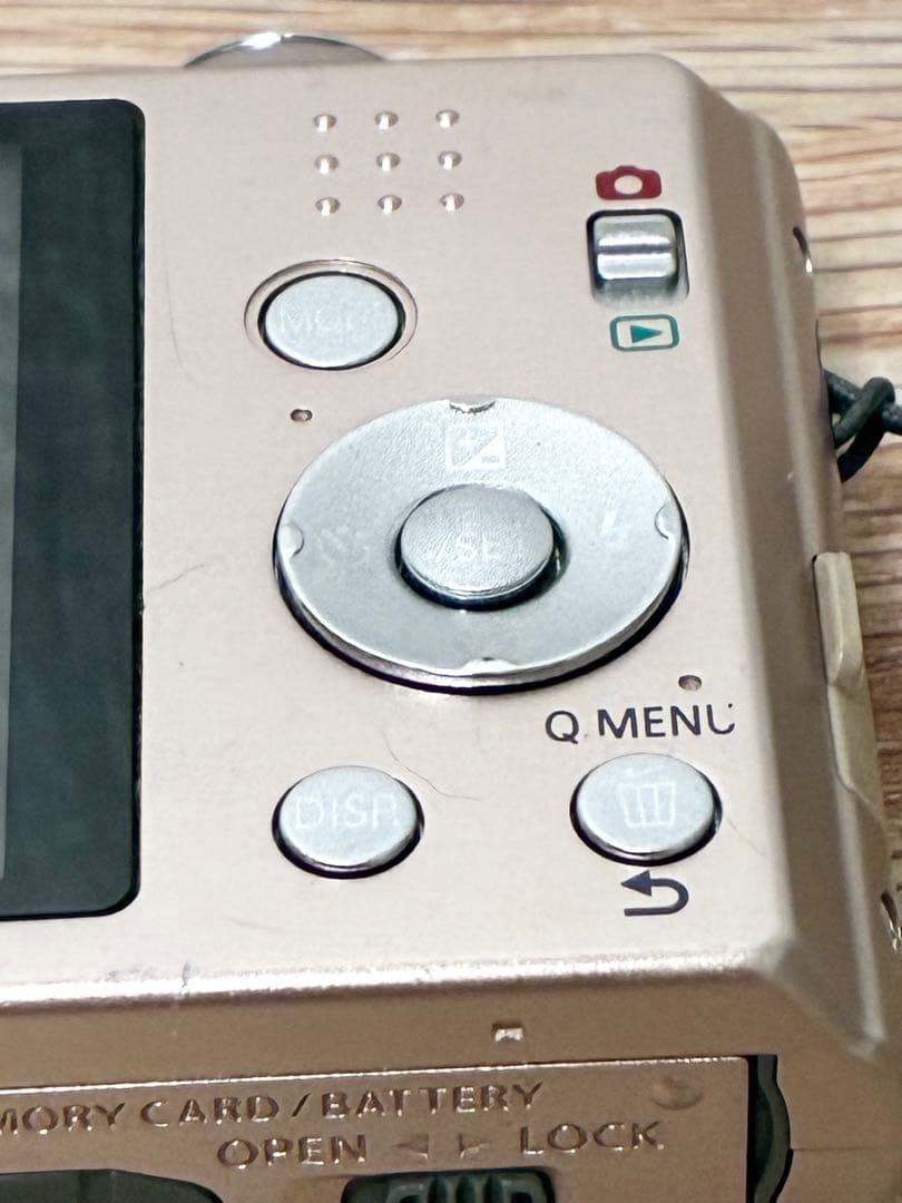 【ちゅん様】パナソニック DMC-FH5 シルバー コンパクトデジタルカメラ