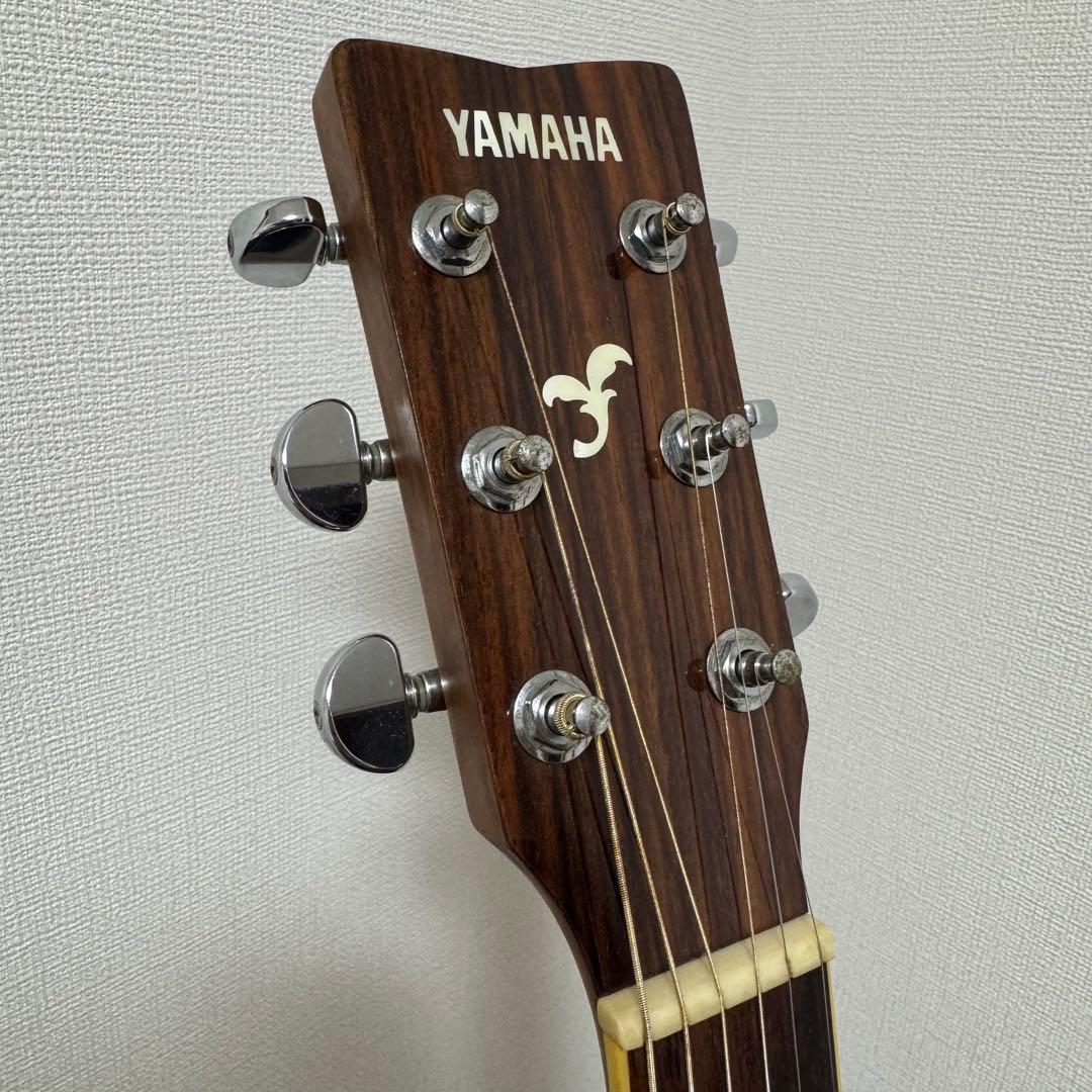ヤマハFS720Sアコースティックギター　牛骨製ナットとサドル付き