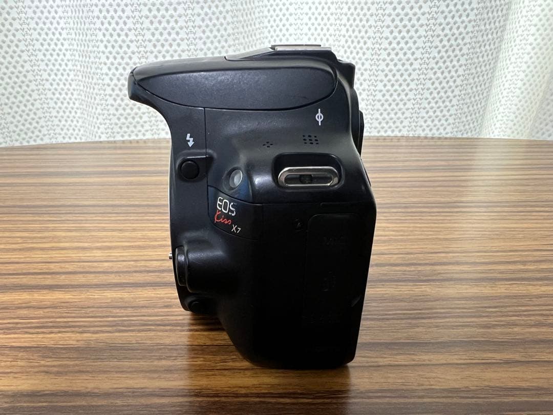 Canon EOS Kiss X7 デジタル一眼レフカメラ　キャノン　ジャンク