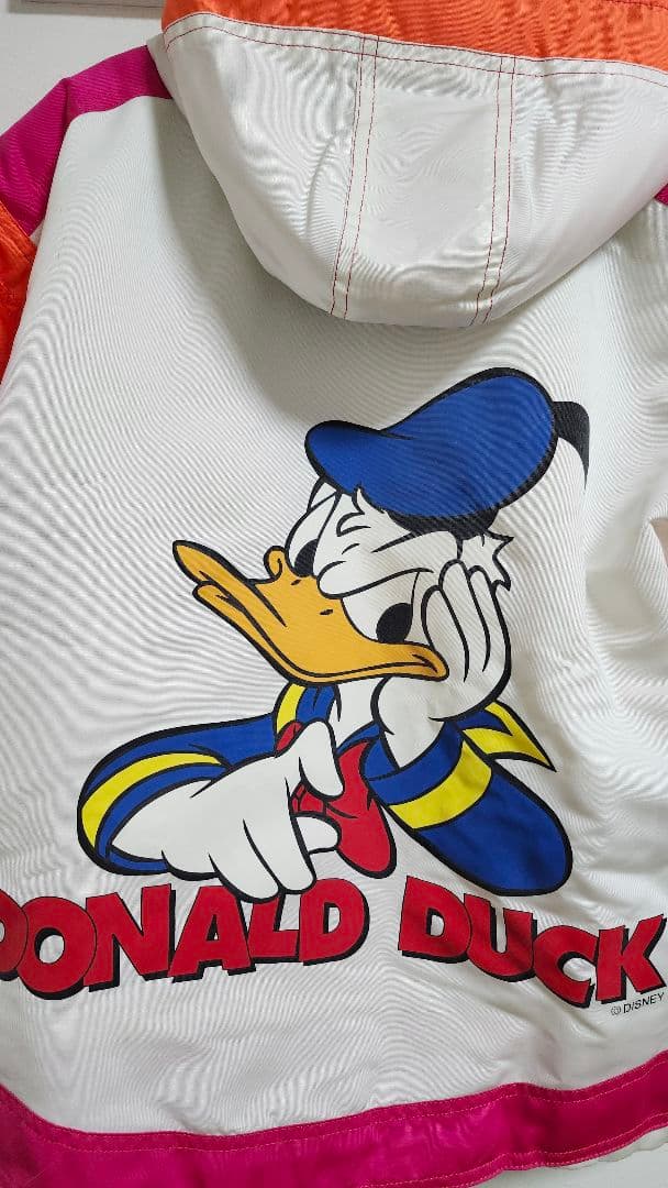 スキーウェアジャケット　ディズニー　ドナルド
