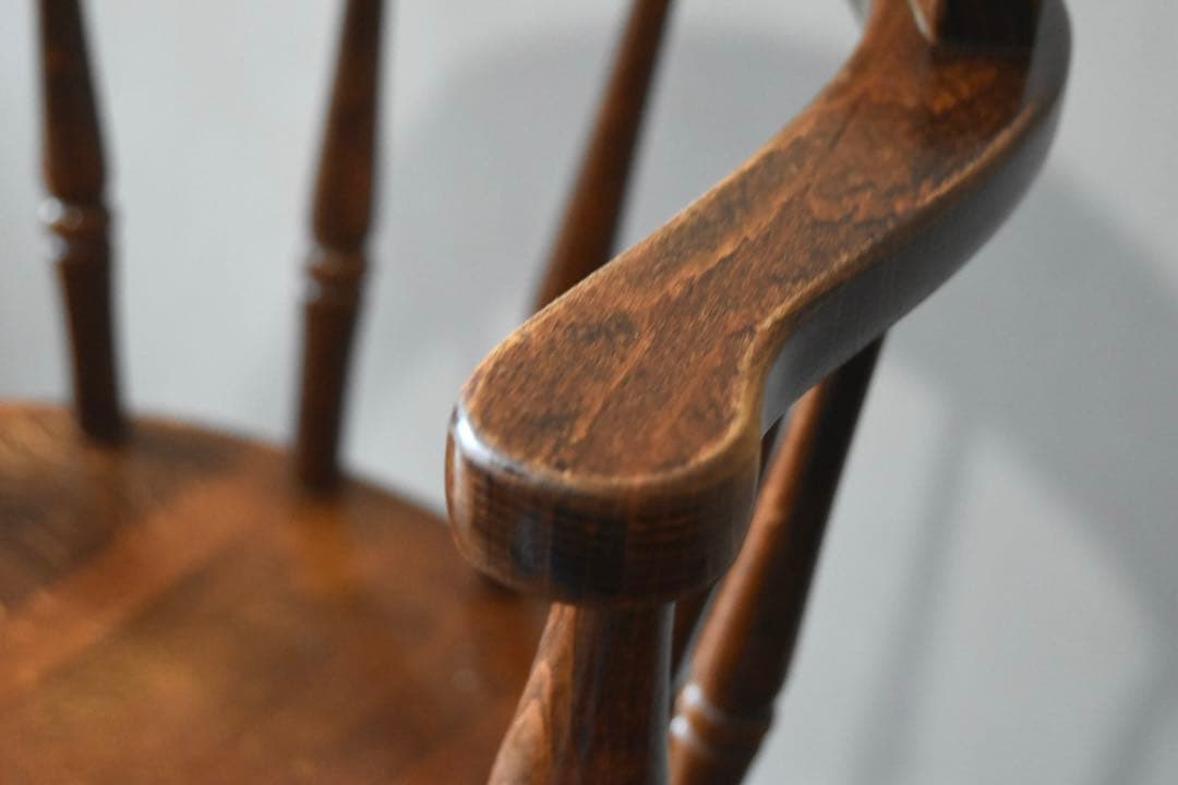 ◆andGrace◆ キツツキ 子供椅子