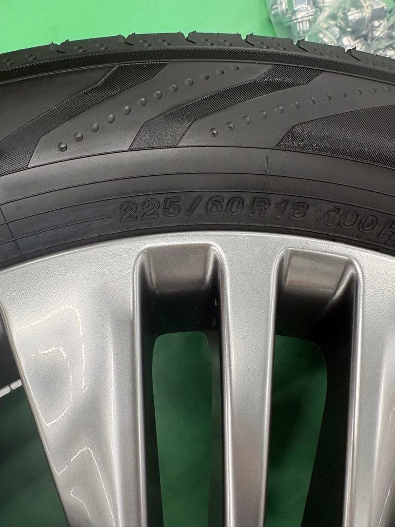アルファード４０系　新車から外したタイヤ