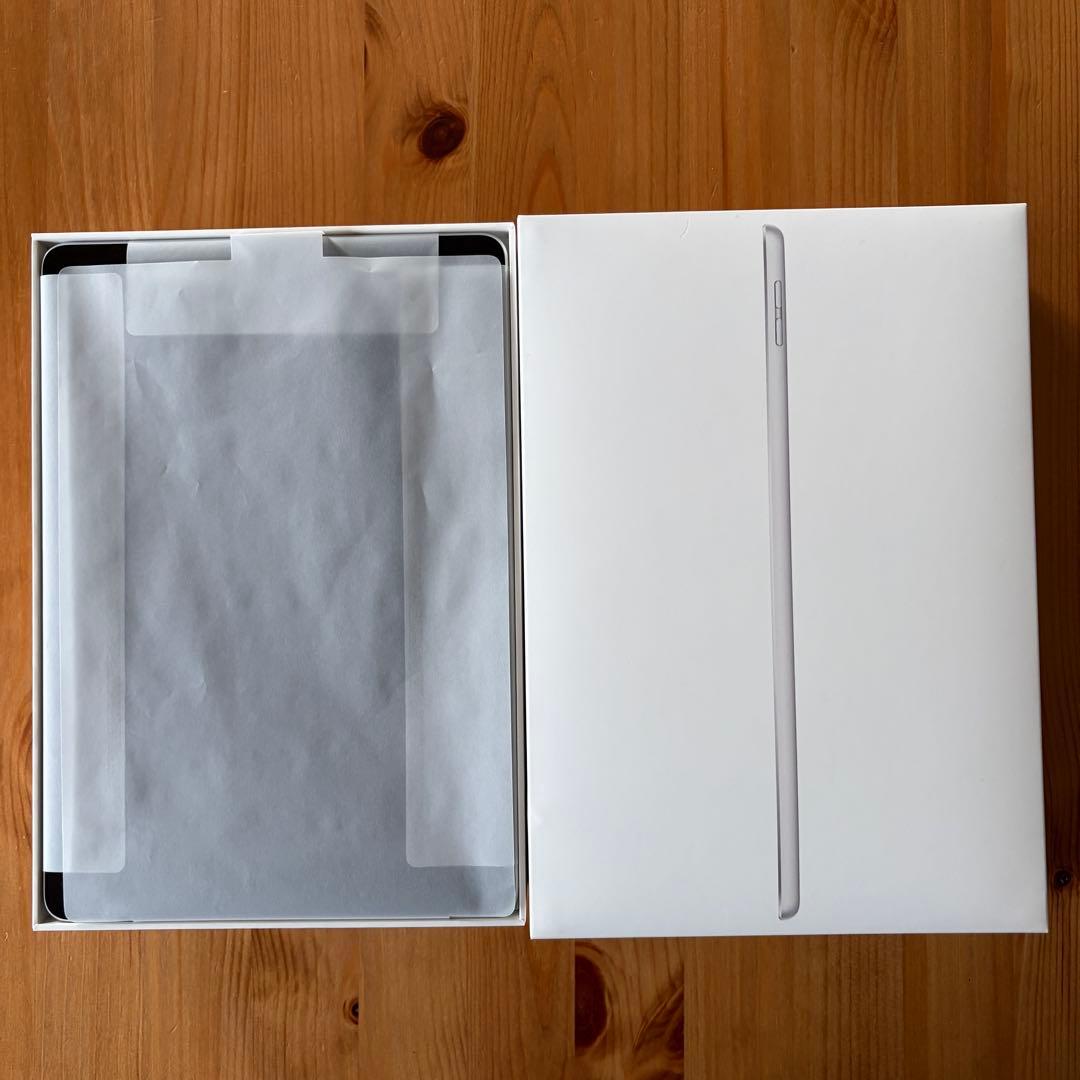Apple iPad (第9世代) 256GB シルバー本体