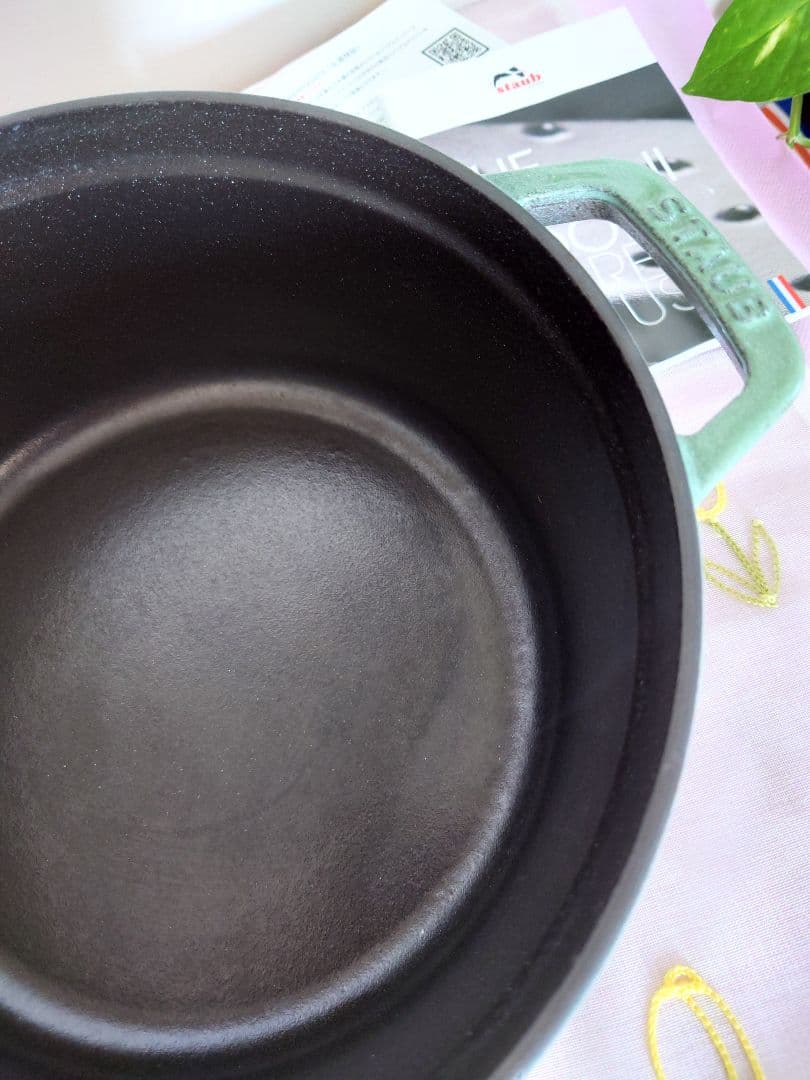 【美品】STAUB LA COCOTTE セージグリーン 24cm