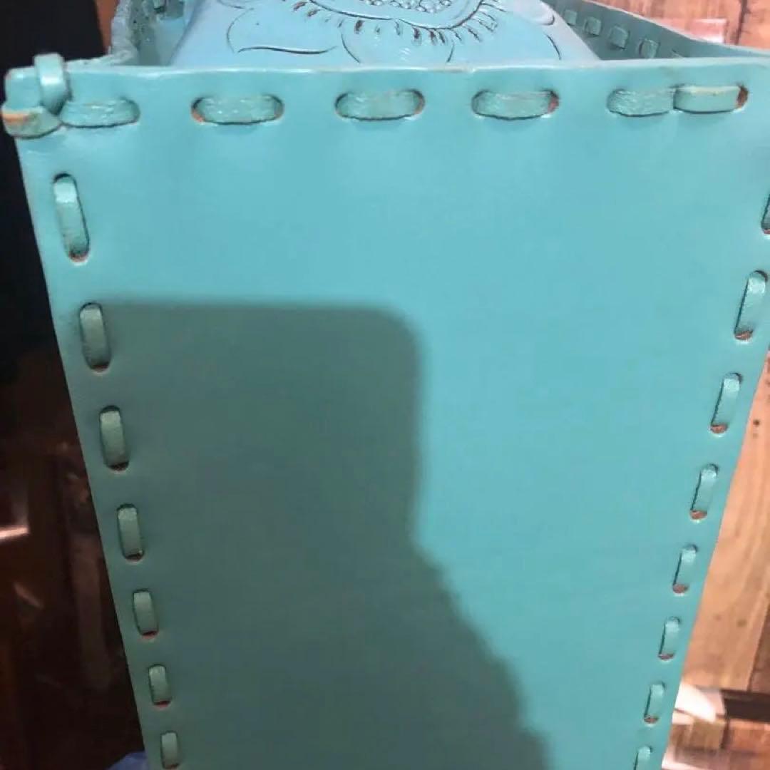 レア美品❣️カービングトライブス　Mサイズ