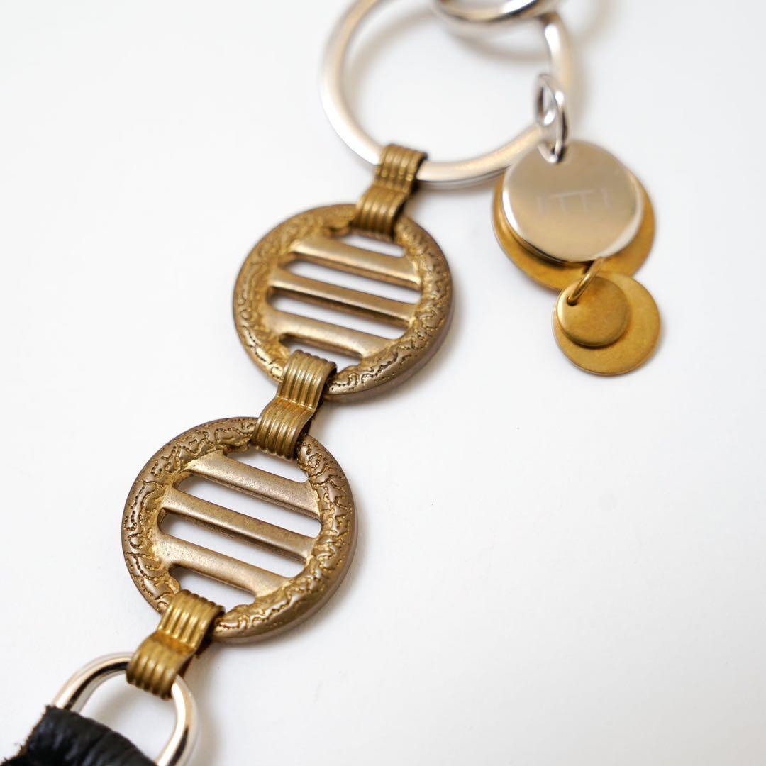 ITTI レザーキーリング イッチ