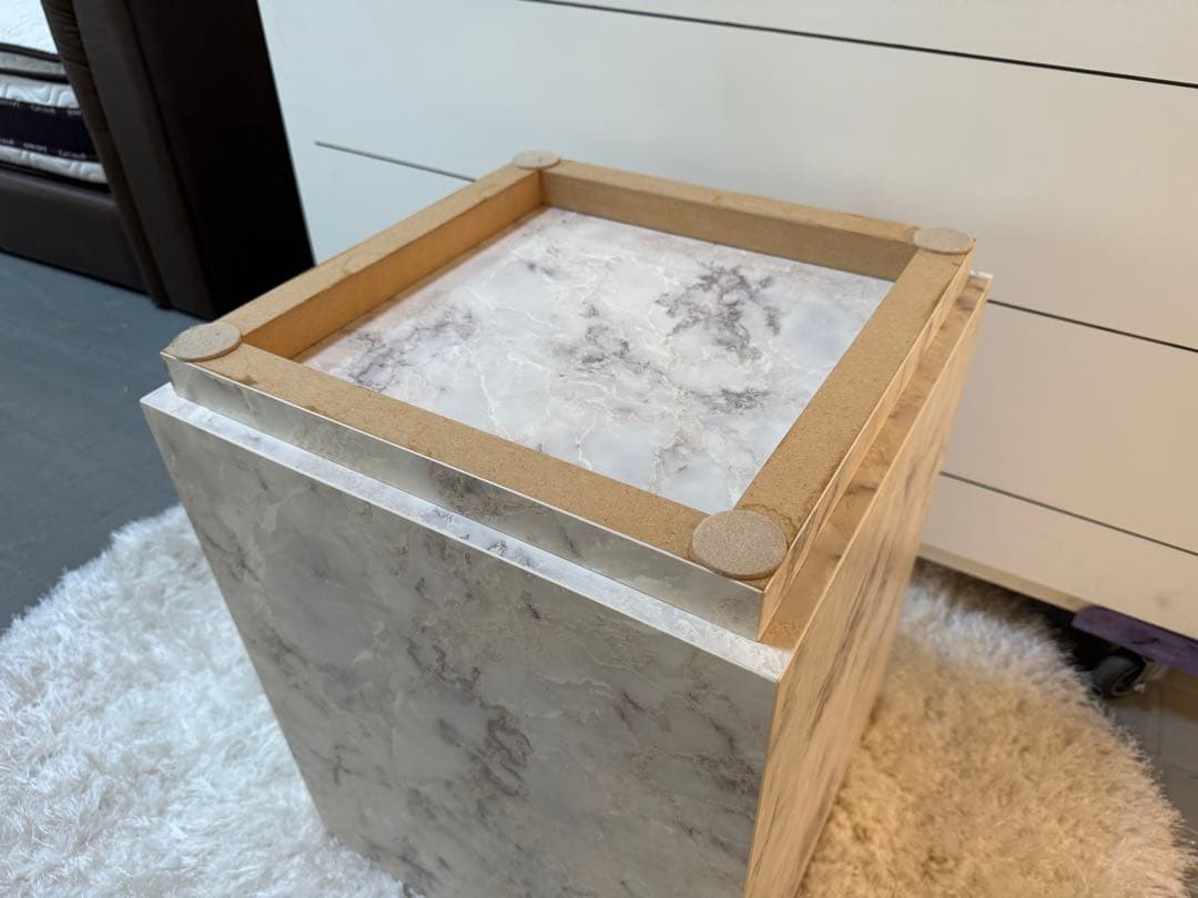 Wood style サイドテーブル　大理石調