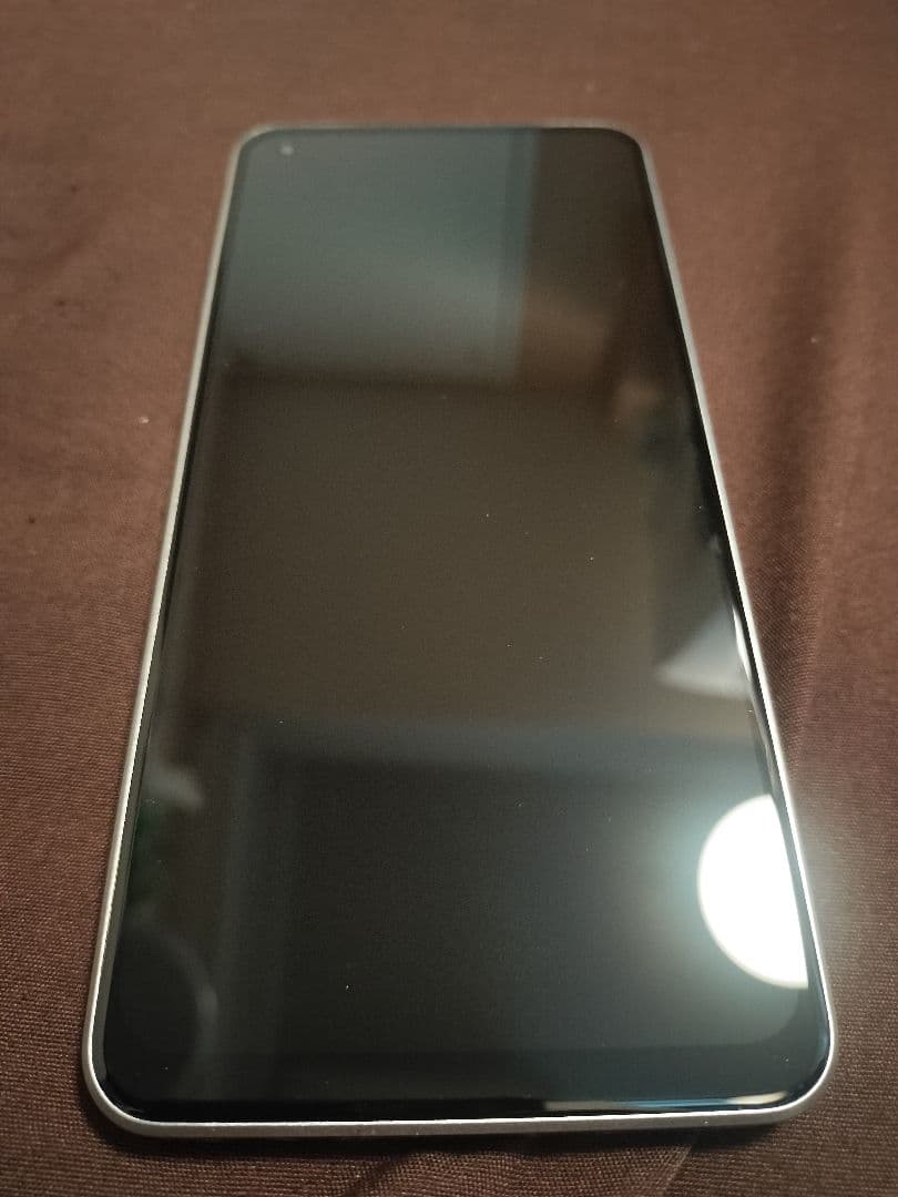 Oppo Reno9 A ムーンホワイト 本体