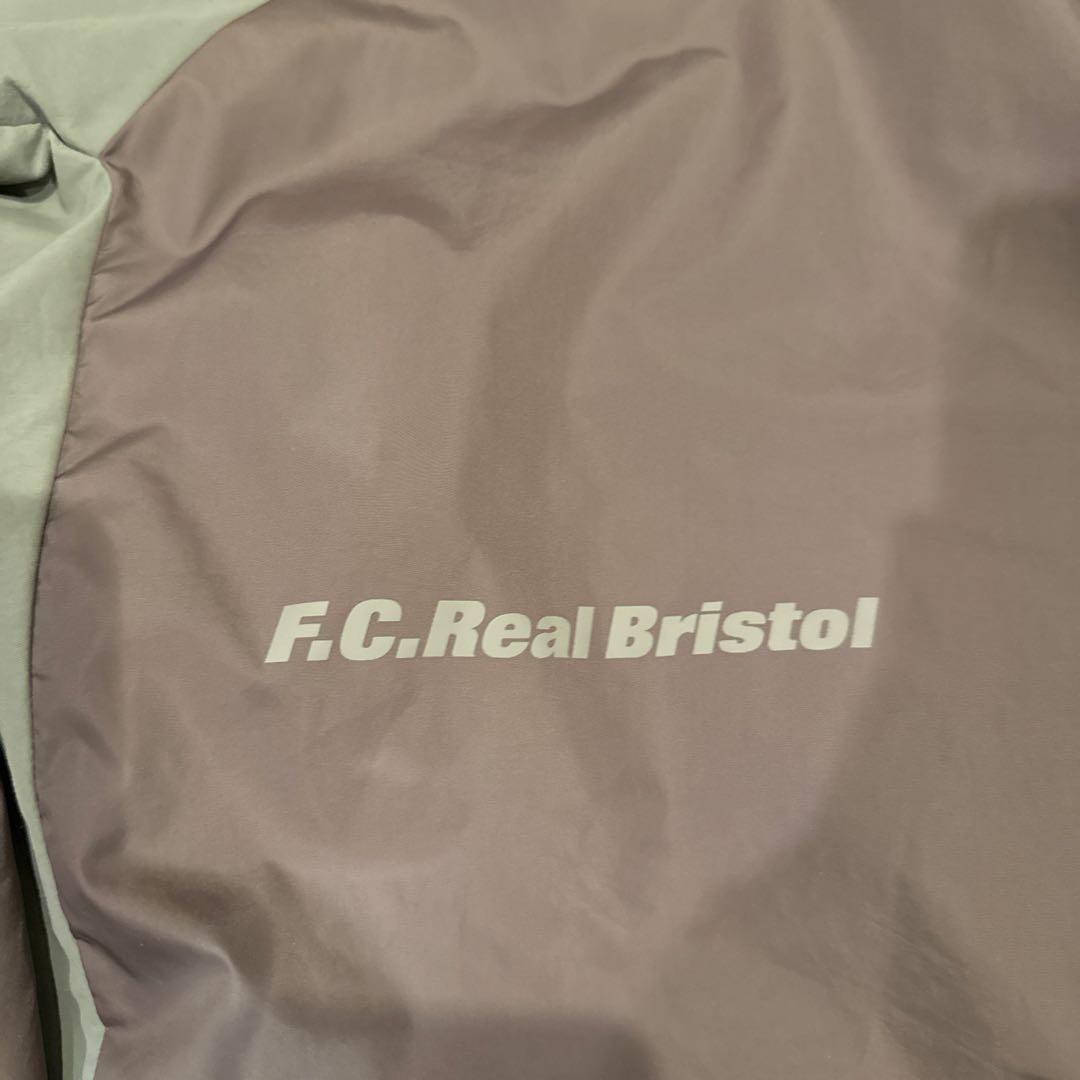 F.C.Real.Bristolナイロン上 カーキ✖️ベージュ サイズL