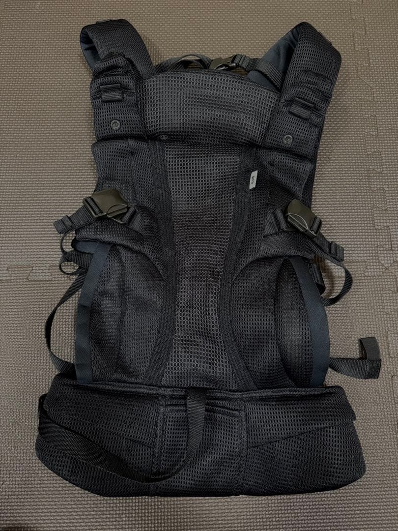 Aprica 抱っこ紐 ブラック