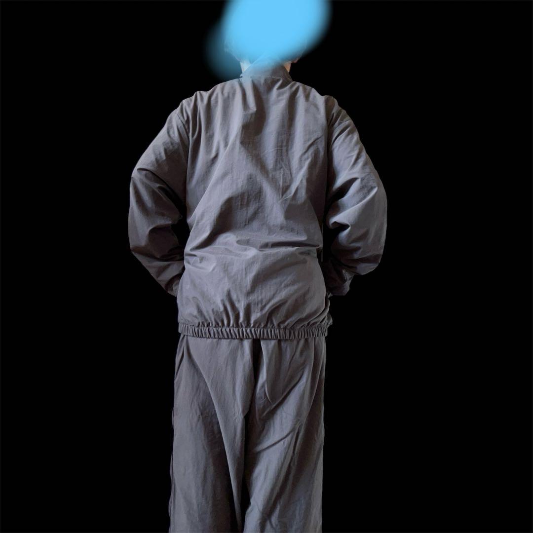 リーボックナイロン　セットアップ　グレーＬサイズ