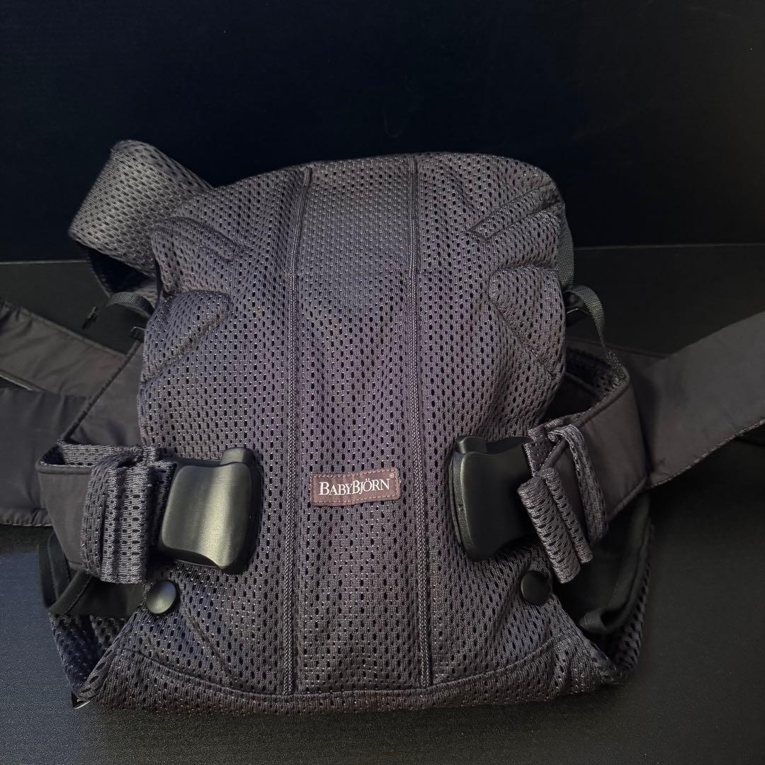 【美品】ベビービョルン ワンカイエアー アンスラサイト 抱っこ紐