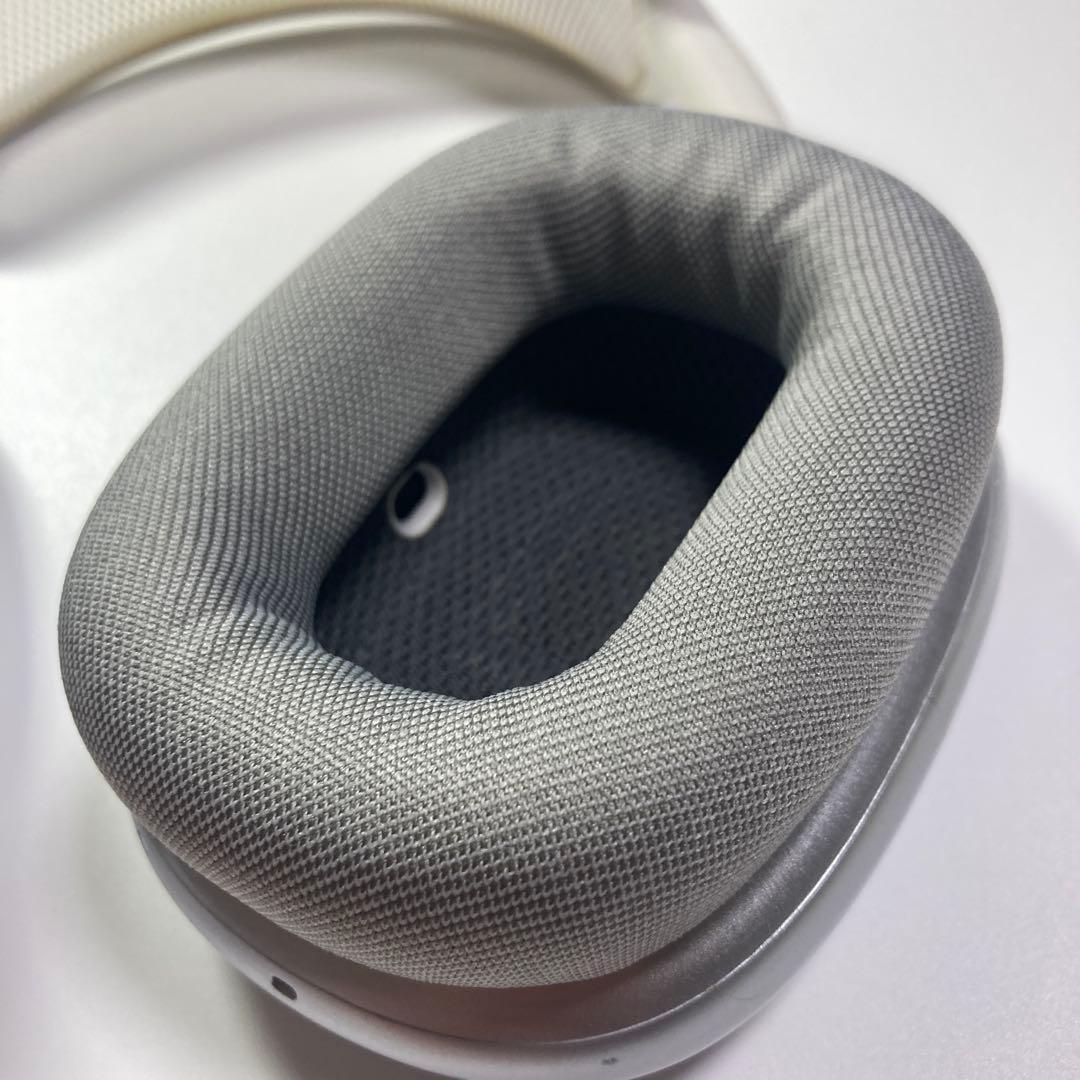 AirPods Max Lightning ライトニング　本体　カバー　シルバー