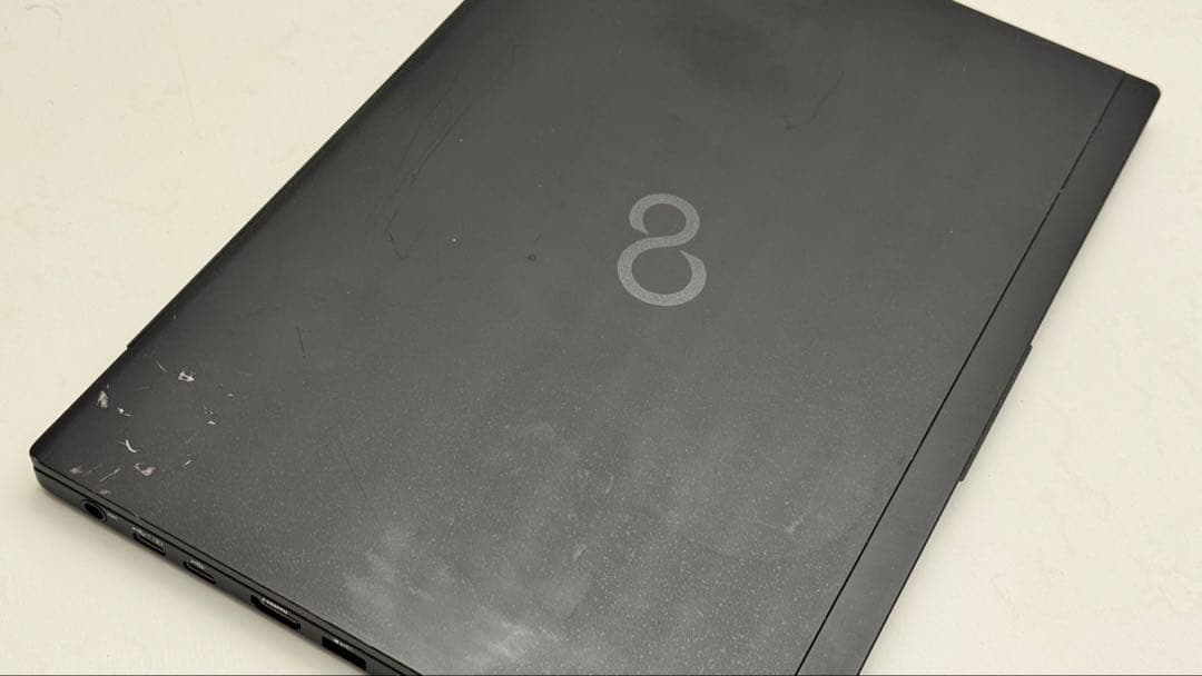 Fujitsu Lifebook 13.3インチ 本体 ACアダプター付き