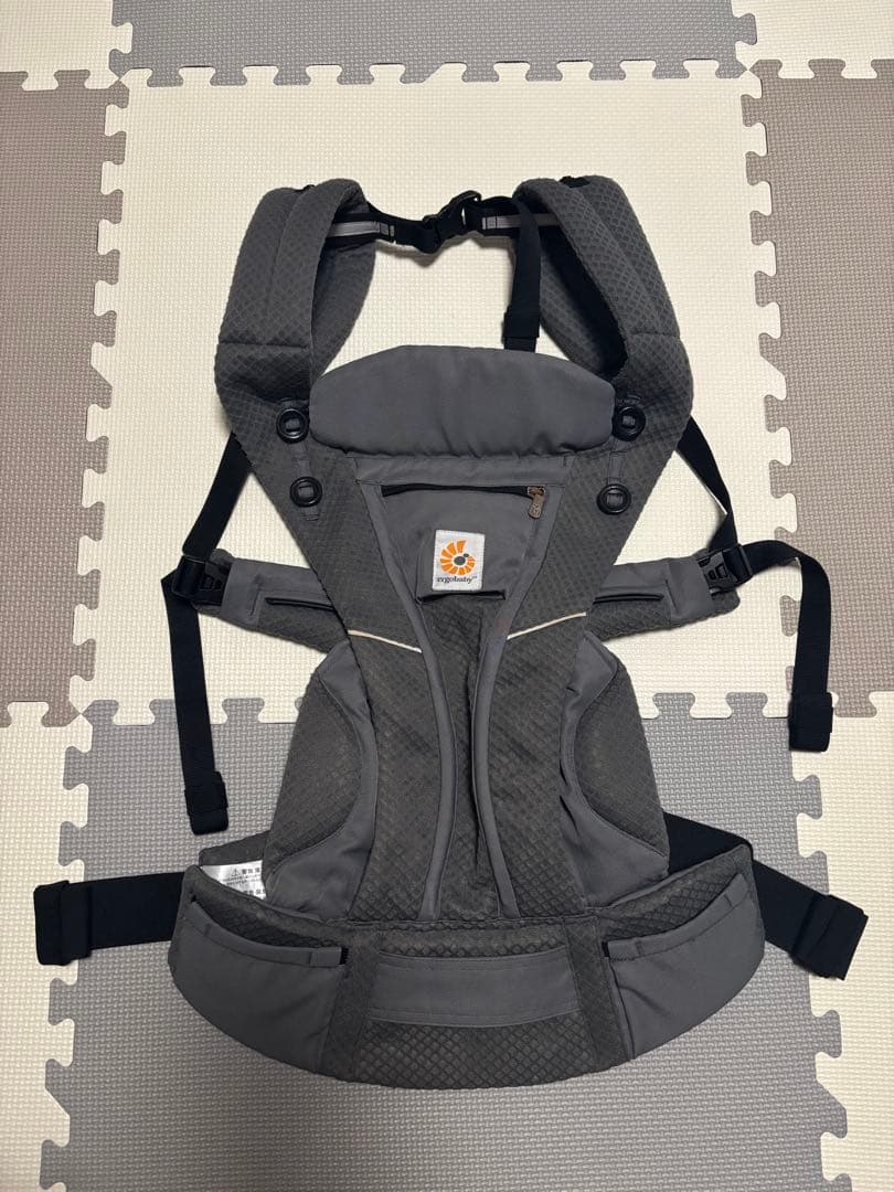【美品】エルゴ オムニブリーズ 抱っこ紐・おんぶ紐 グレー