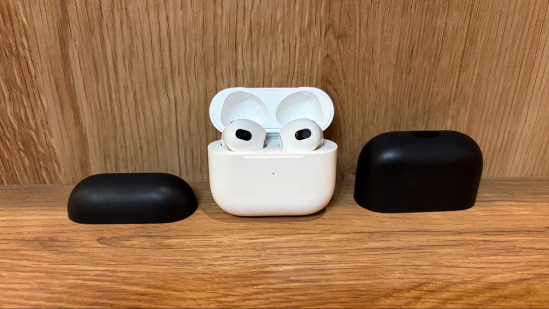 AirPods 第3世代 ケース付き 充電良好