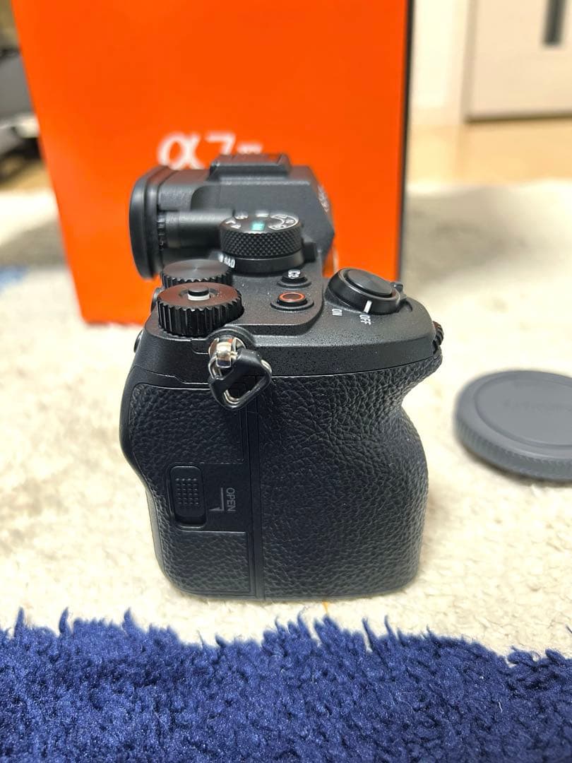 SONY α7iv
