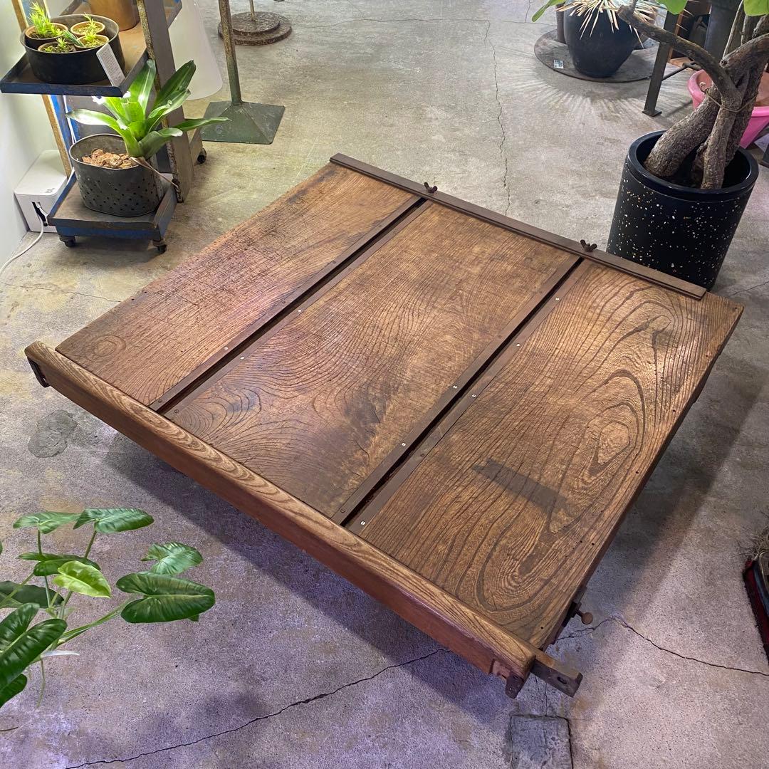 欅材ローテーブル キャスター付き 展示台 アンティーク