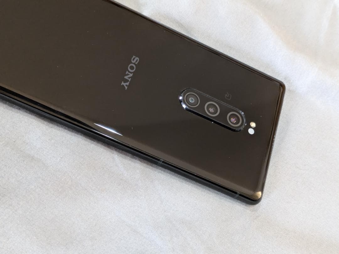 美品 SONY XPERIA 1 SOV40 64GB/ブラック/キャリア au