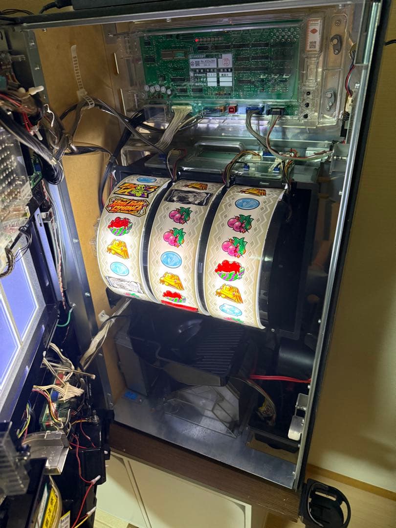 パチスロ　実機　トータルイクリプス　SANKYO 不要機付き