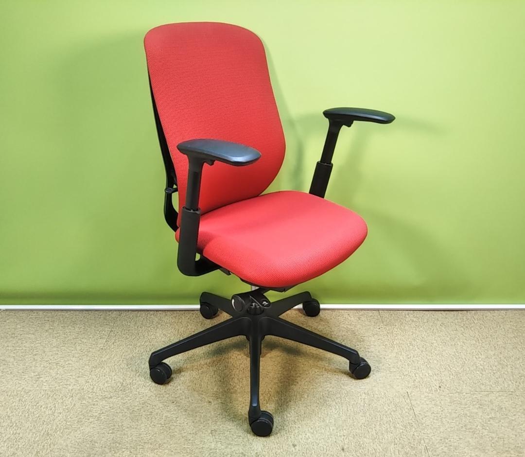 zv　オカムラ　シルフィーチェア　前傾機能　ハイバック　クッションタイプ 中古