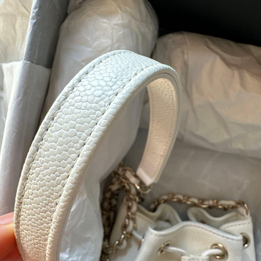 CHANEL バゲットバック ミニ ホワイト キャビアスキン