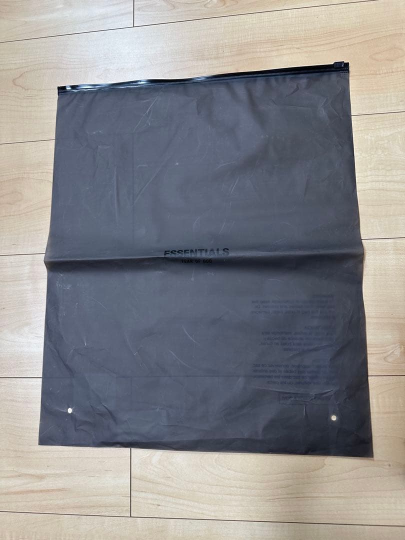 FEAR OF GOD ESSENTIALS Crewneck エッセンシャルズ