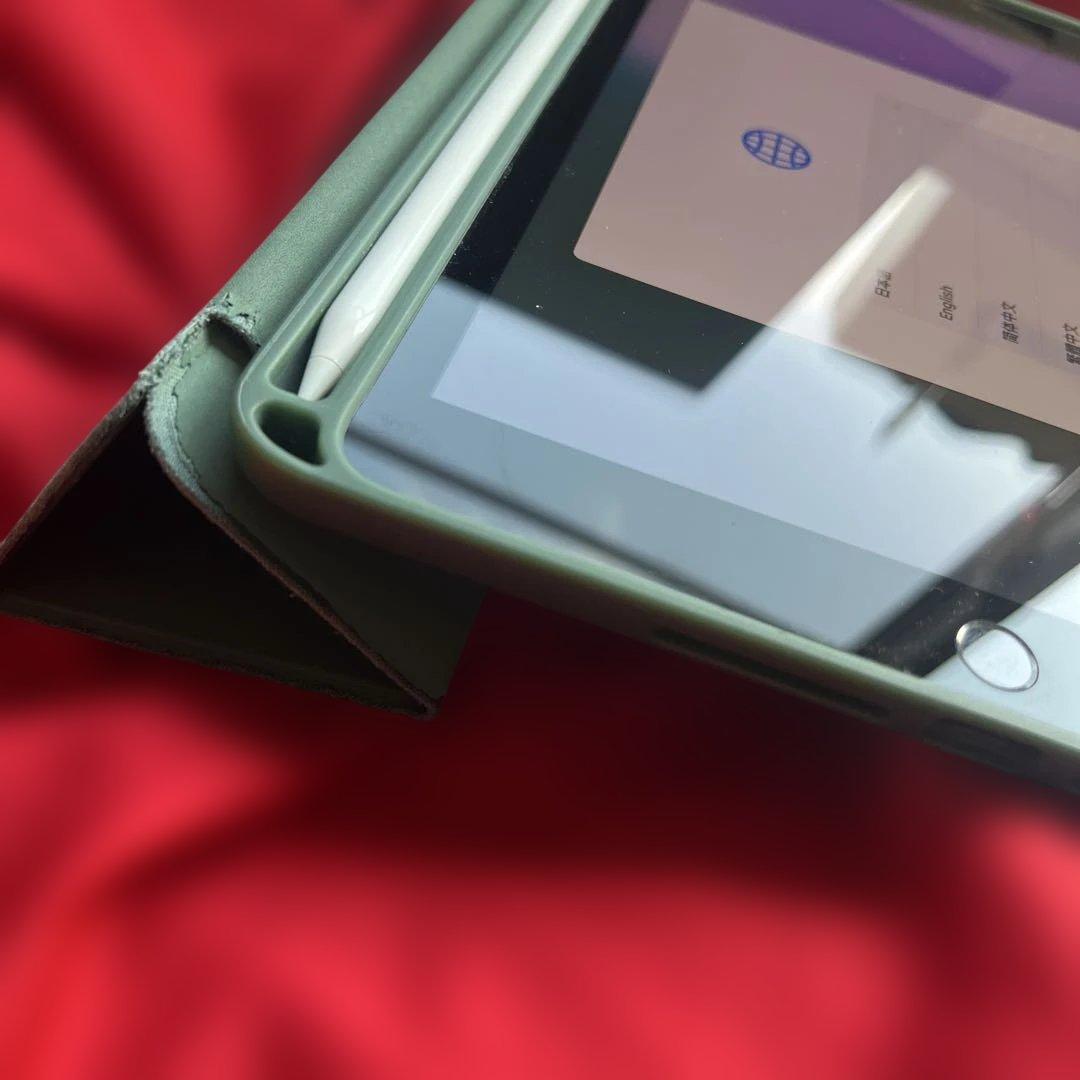 iPad 第8世代 本体　32GB Wi-Fi Apple pencilセット