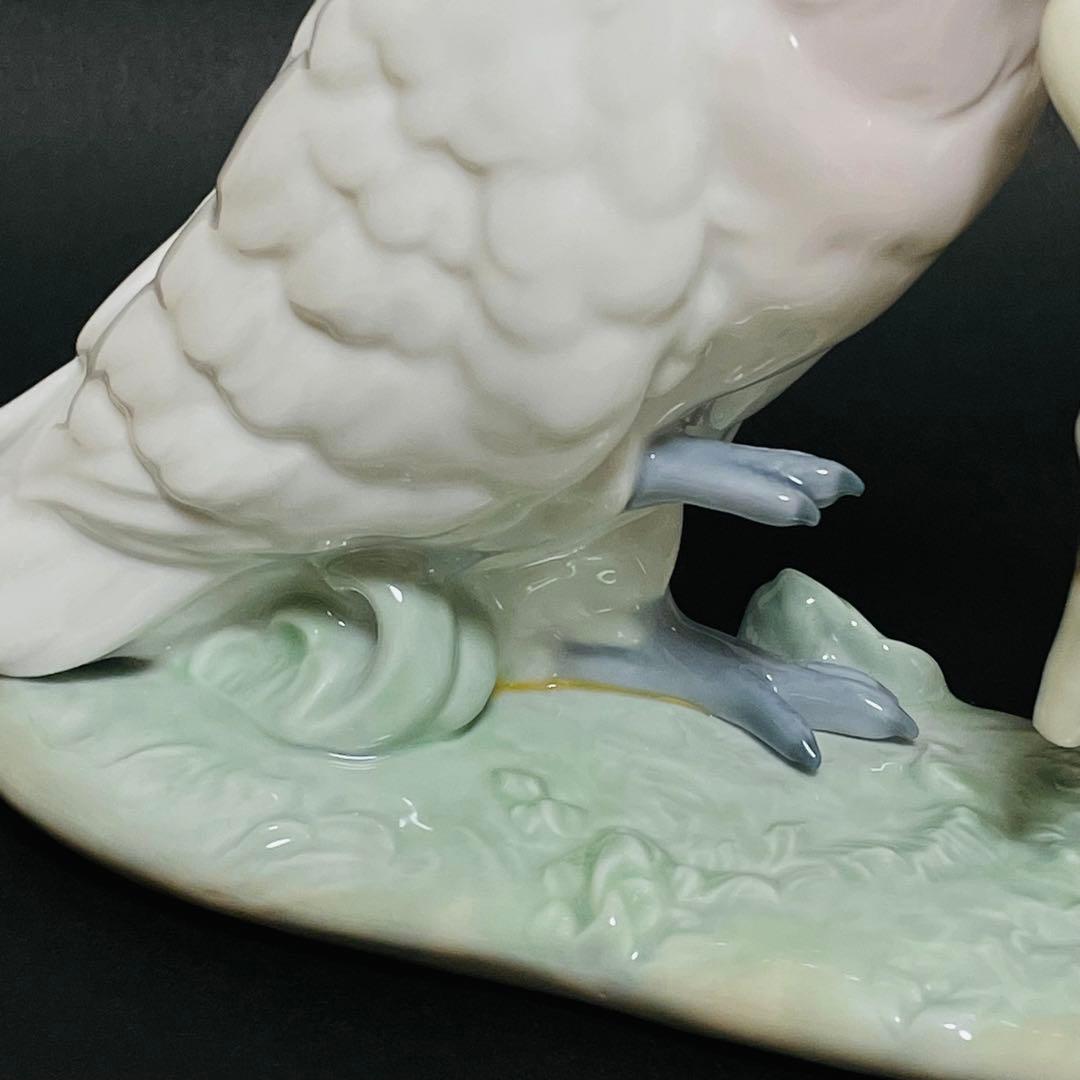 LLADRO リヤドロ ポーリーの花集め フィギュリン 置物 オブジェ 陶器製