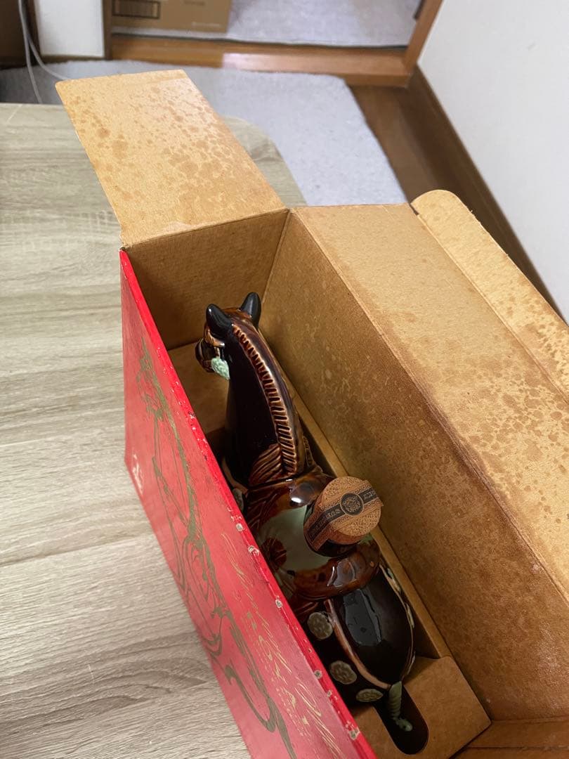 【未開栓】SUNTORY 午（うま）/干支ボトル/陶器