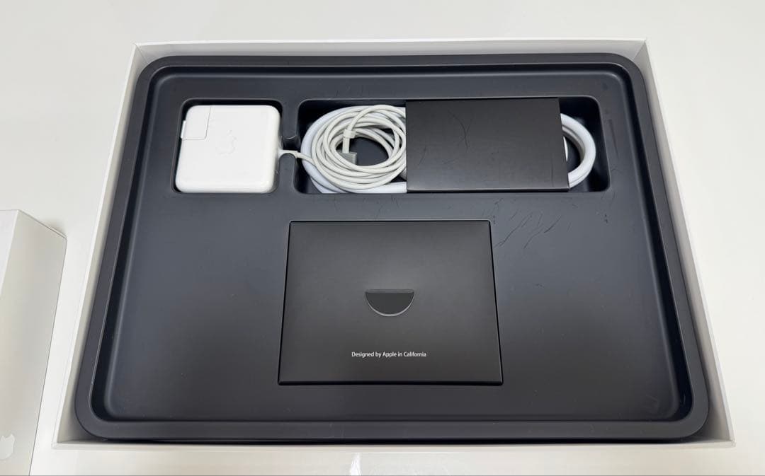 MacBook Air 13インチ 2013 4GB 128GB 箱付