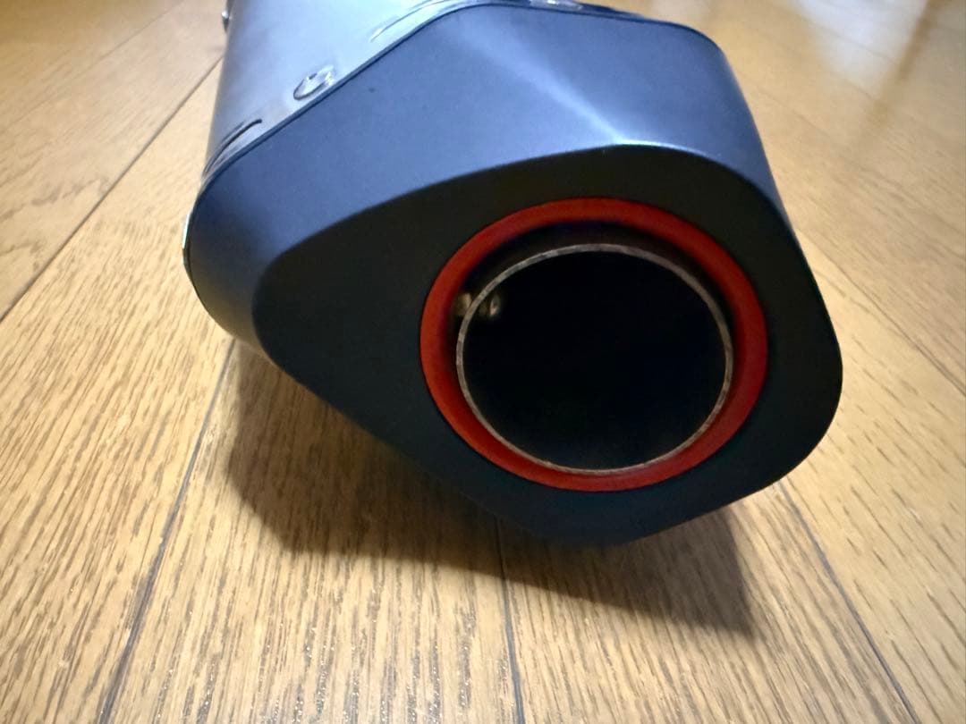 スコーピオン　サイレンサー　gsx-s1000 社外サイレンサー 15-20年