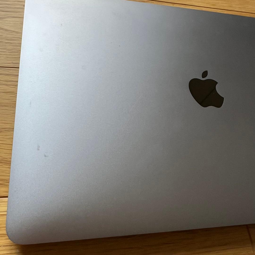 MacBook Air 13インチ　スペースグレー