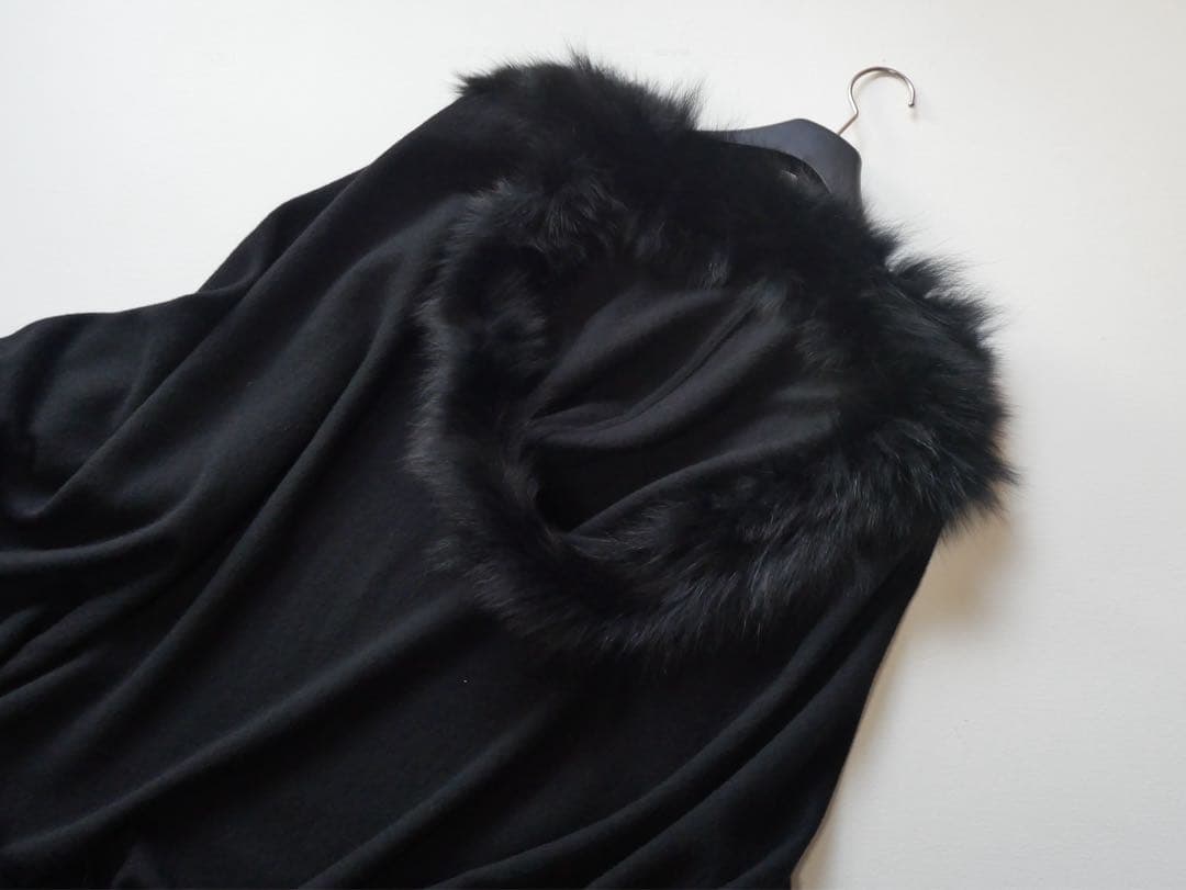 MOGA モガ ブルーFOX ウール×カシミヤ　ポンチョ ショール ブラック