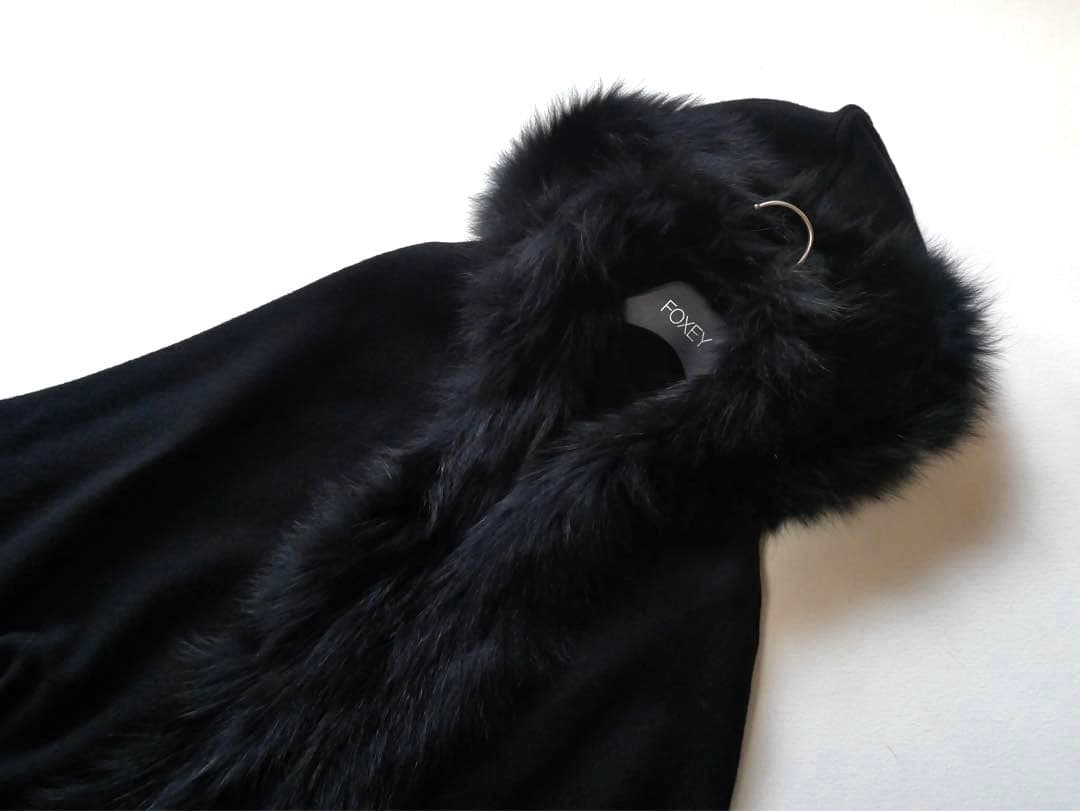 MOGA モガ ブルーFOX ウール×カシミヤ　ポンチョ ショール ブラック