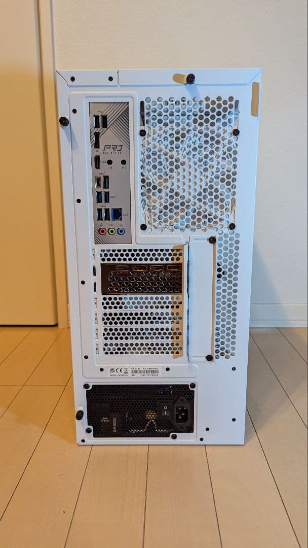 ゲーミングPC 13600KF RTX4060Ti 16GB版 NZXT