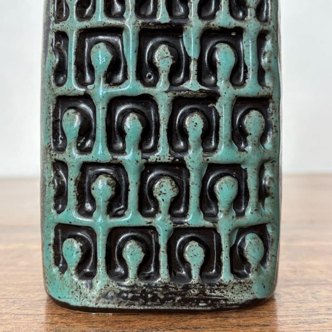 【東ドイツ Haldenslebenの花瓶】ヴィンテージ 409