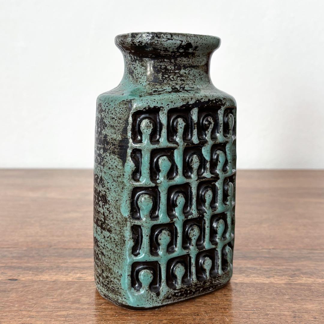 【東ドイツ Haldenslebenの花瓶】ヴィンテージ 409