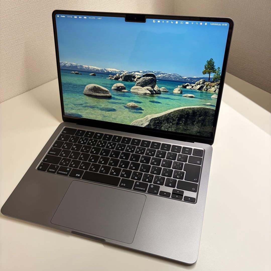 【美品】MacBook Air （M2, 2022）13.6㌅ 元箱付き