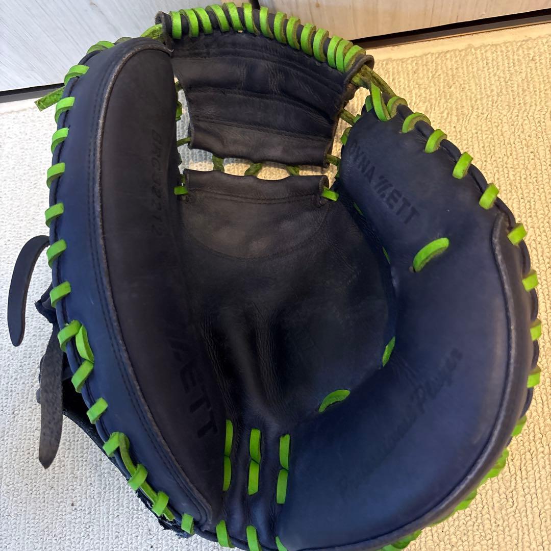 ZETT 軟式一般キャッチャーミット　ネイビー/グリーン　古田敦也モデル