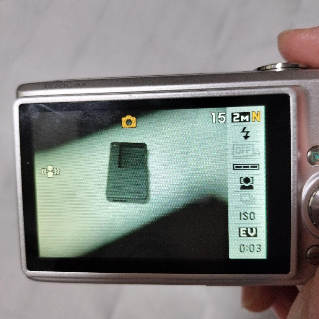 デジタルカメラ CASIO exilim ex-z100