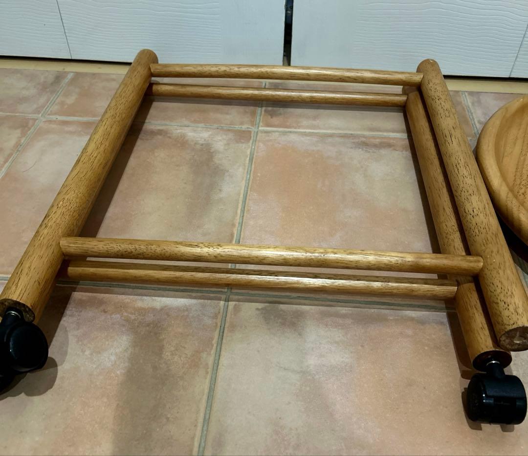 【manikoさま専用】北欧デザイン 木製　サイドテーブル キャスター③付き