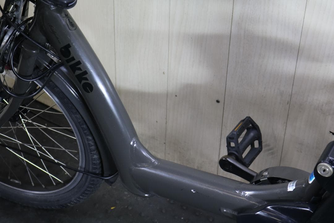 ブリヂストンbikke POLAR e BP0D38 20型8AH 3段 LED