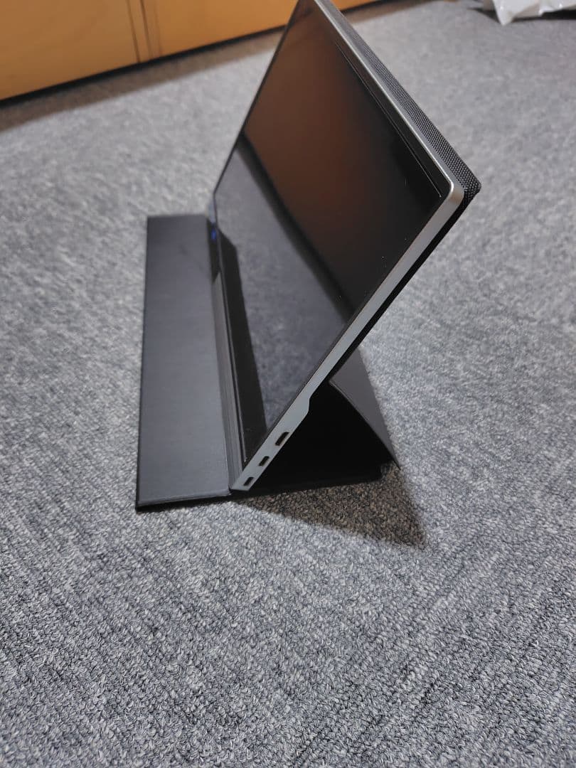 ポータブルディスプレイ 12.5インチ