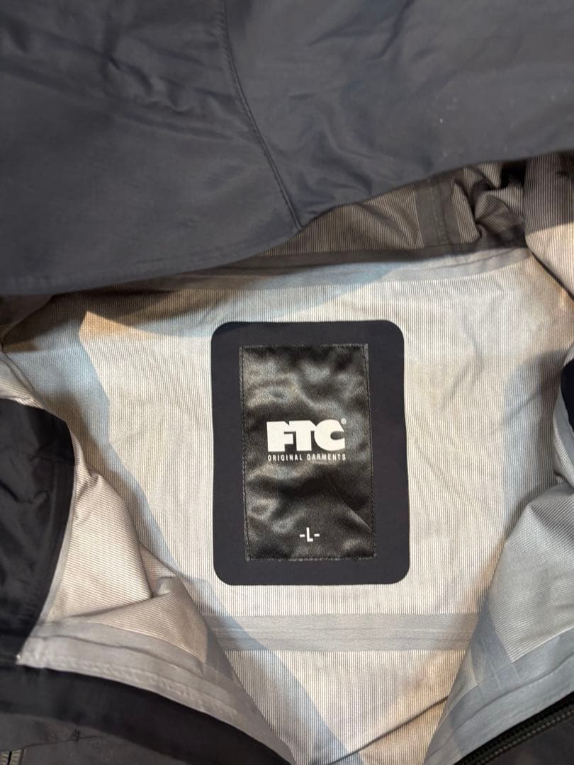 FTC ナイロンジャケット L ブラック