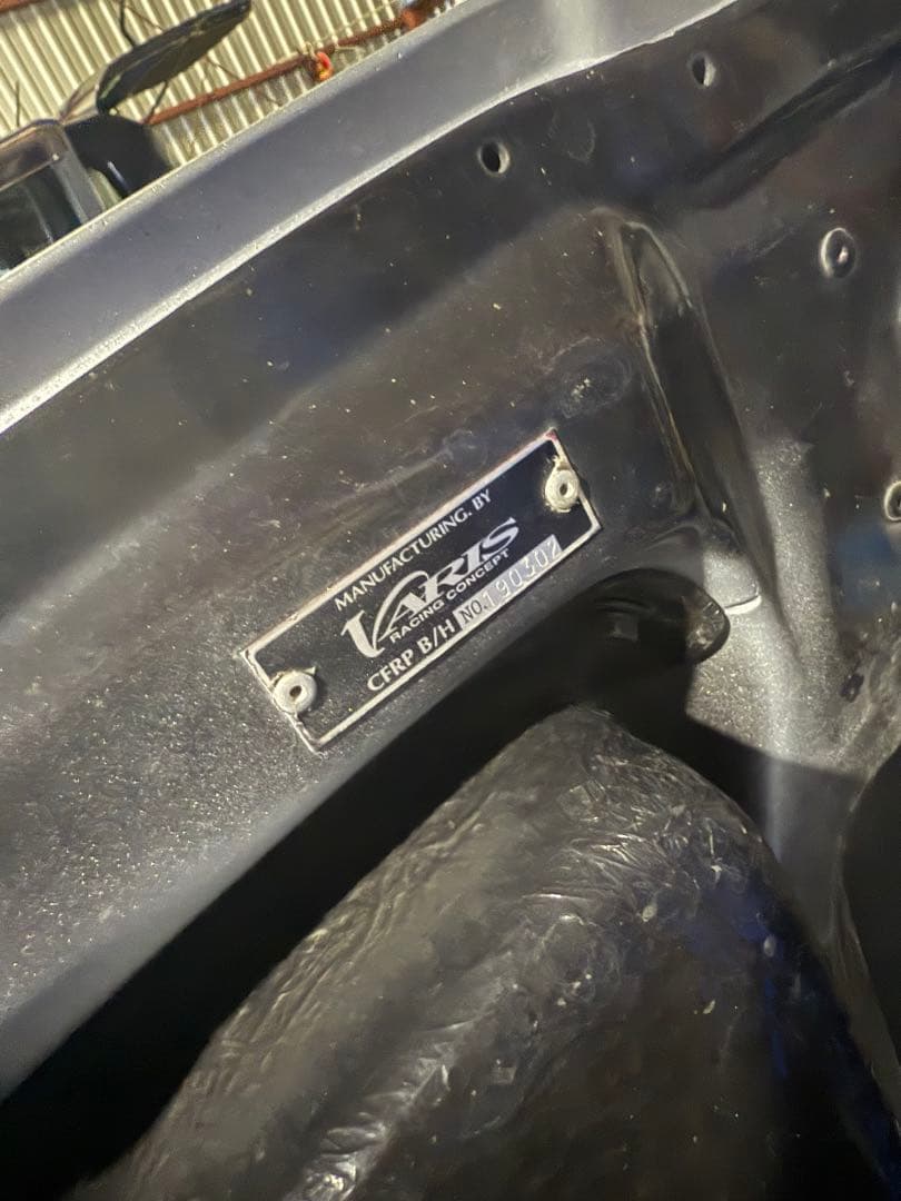 くめ　zzt231 バリス　ボンネット