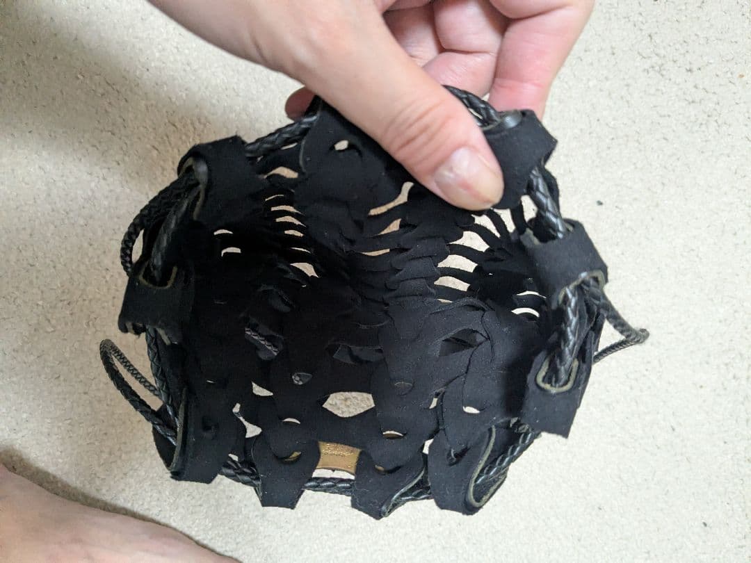 イルミーチョ　アルカンターラドローストリングバッグ　巾着