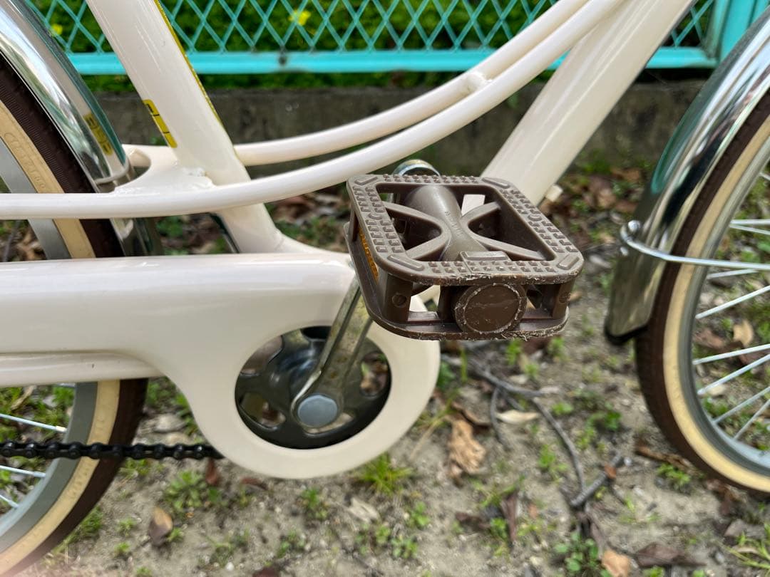 フェリーク ジュニア自転車24インチ　クリーム　アサヒ